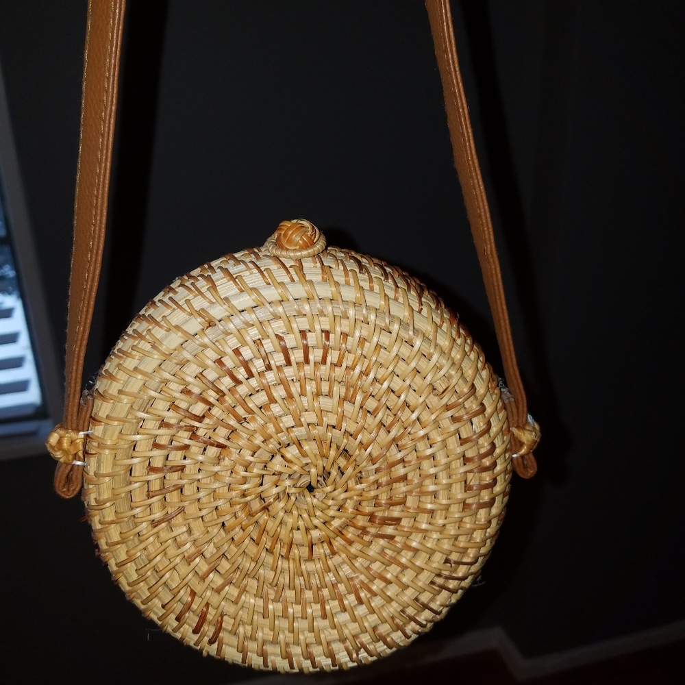 NEW Round Rattan Crossbody